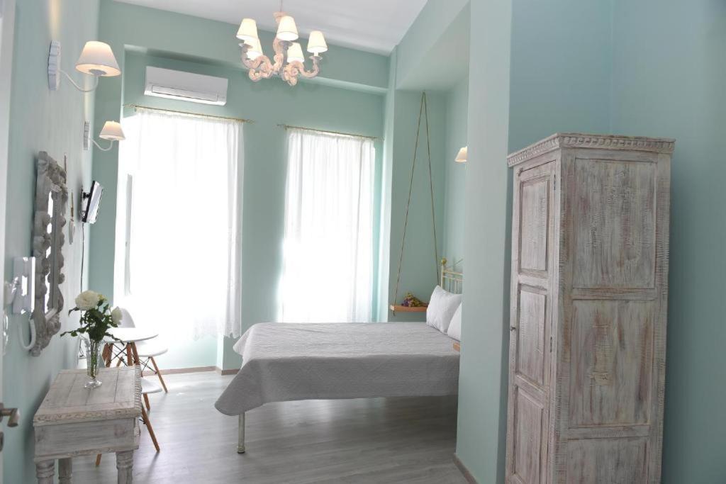Oisyra Boutique Suites إرموبولّي المظهر الخارجي الصورة